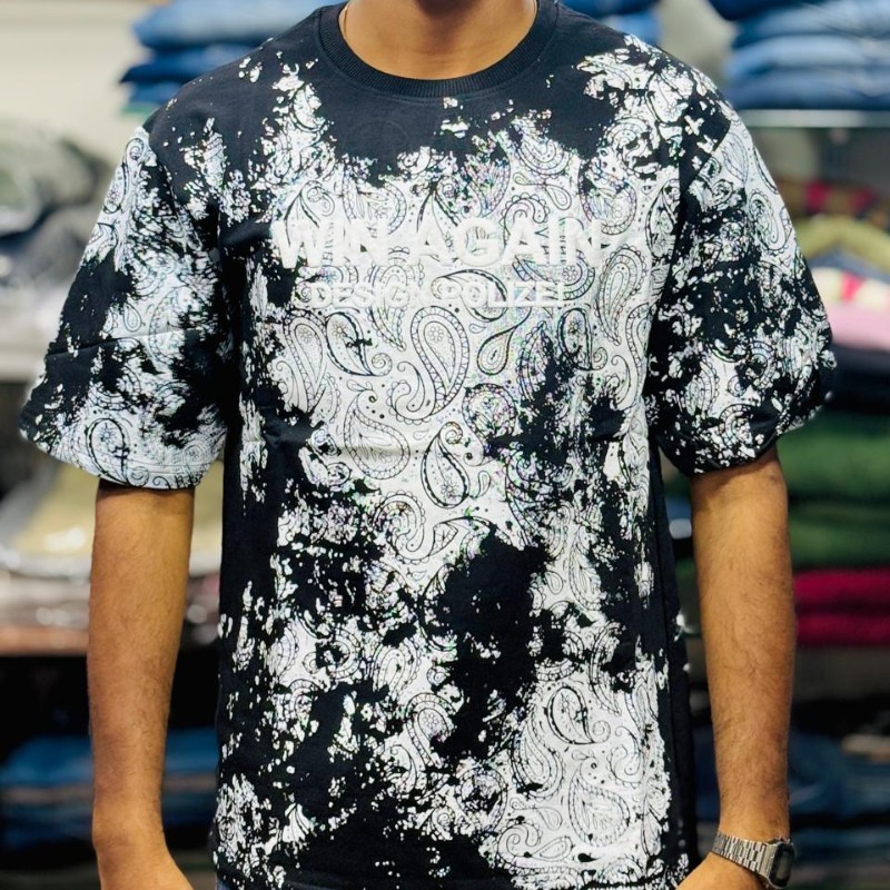 Men’s Oversized Paisley Print T-Shirt